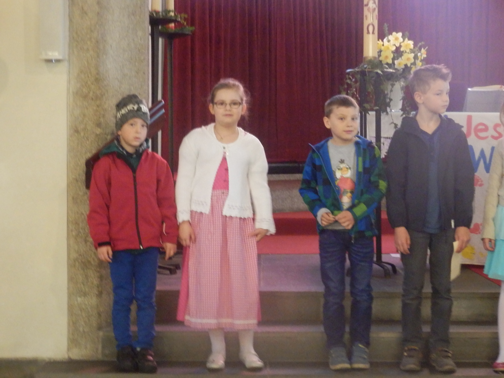 Vorstellung der Erstkommunionkinder in Fels